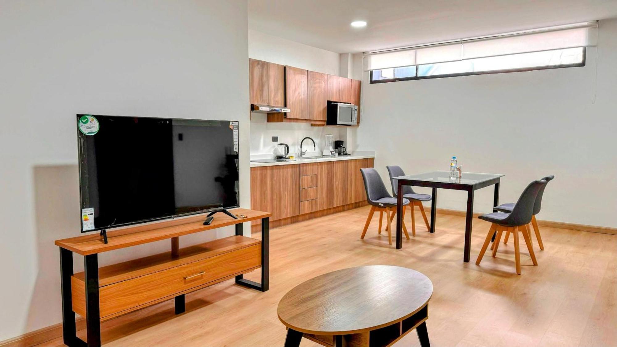 Edificio Tofino Apartment Quito Exterior foto