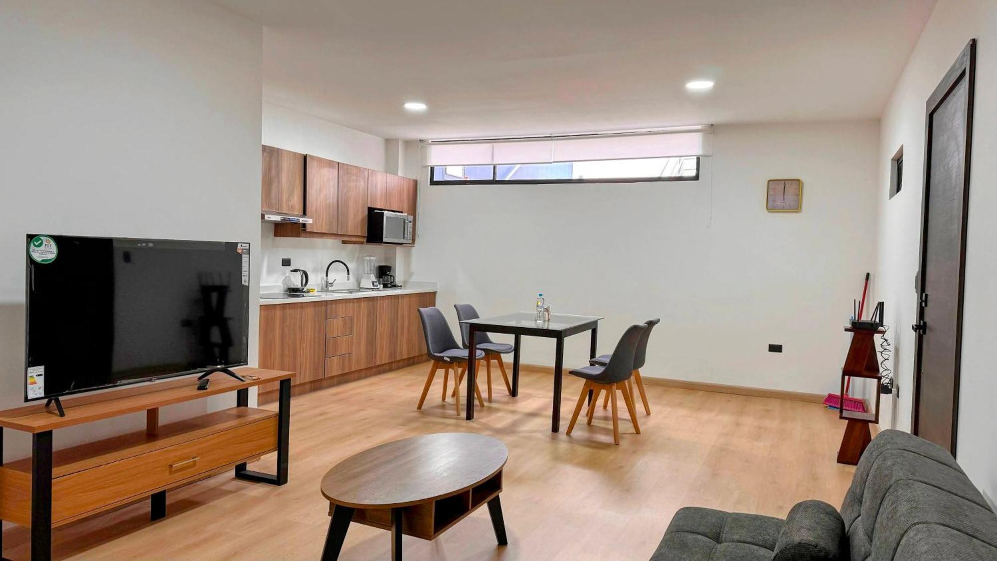 Edificio Tofino Apartment Quito Exterior foto