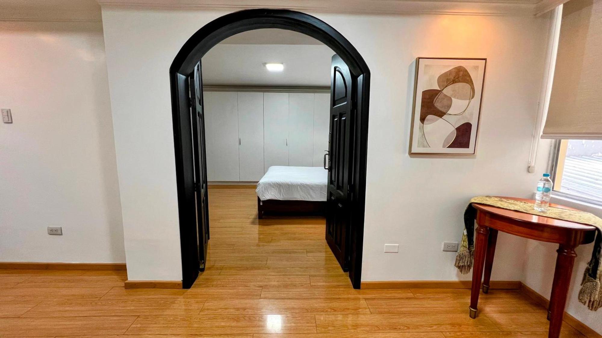 Edificio Tofino Apartment Quito Exterior foto